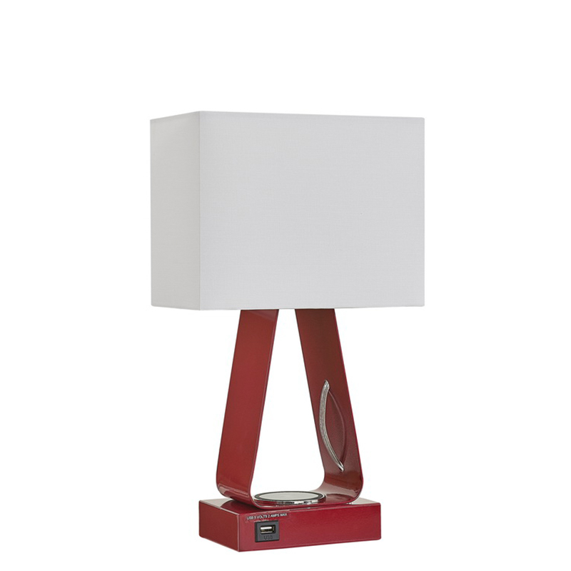 Petite lampe de bureau avec finition rouge, un port de chargement USB, une station de charge sans fil et un interrupteur à bascule sur/off à la salle d\'hôtes